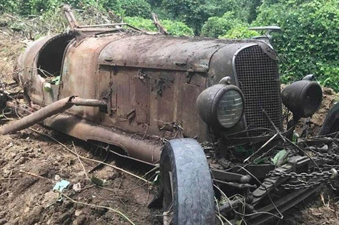 Salah satu mobil klasik yang ditemukan