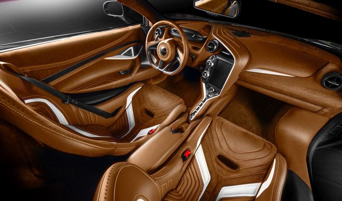 Tampilan interior McLaren 720S hasil garapan Carlex Design