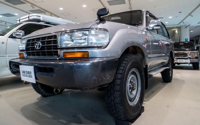 Toyota Land Cruiser J80