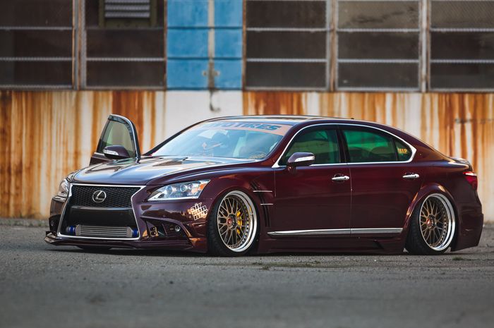Modifikasi Lexus LS460