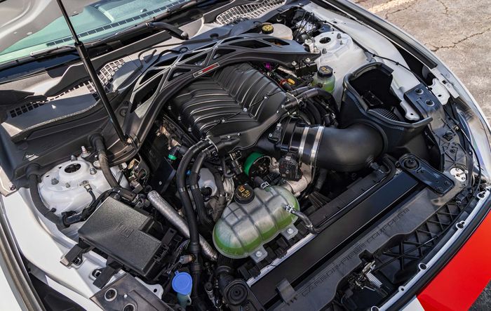 Mesin modifikasi Ford Mustang Shelby GT500 dipecut hingga 1.204 dk