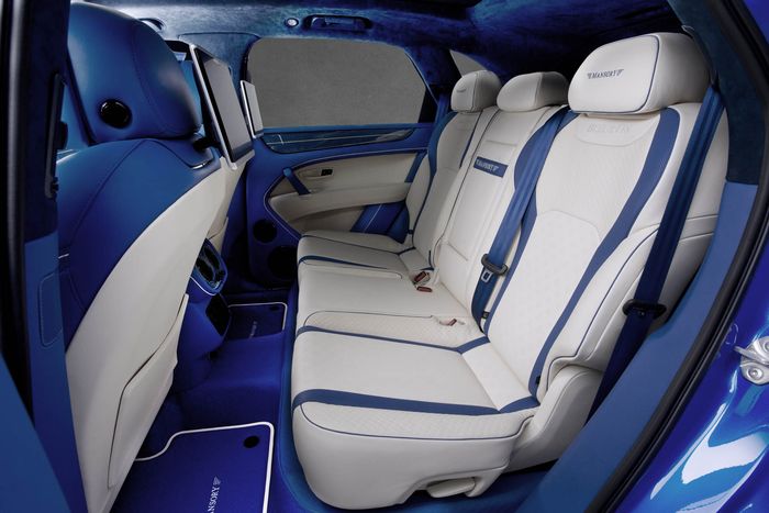 Jok belakang Bentley Bentayga Bluerion Edition
