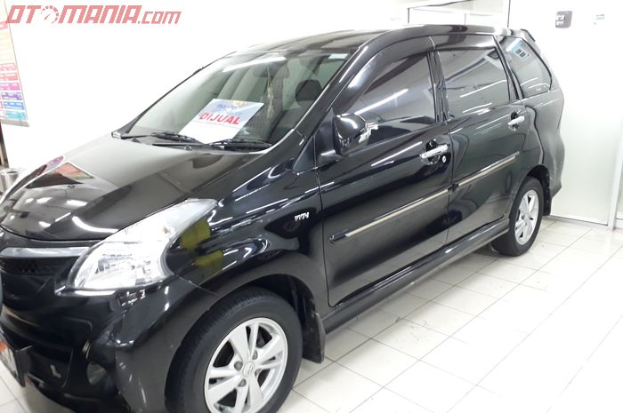 Toyota Avanza Veloz 1.5, generasi kedua Avanza di Indonesia