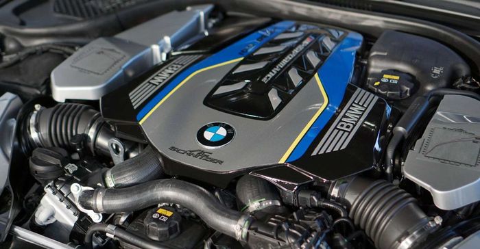 Perfoma mesin BMW M850i juga disentuh AC Schnitzer
