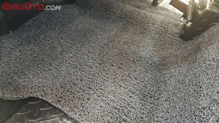 Karpet coilmats tipe deluxe lansiran Comfort