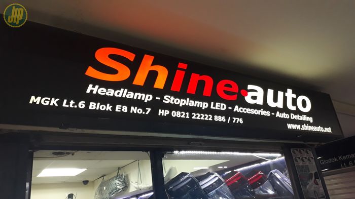 workshop Shine Auto Light di bilangan MGK, Kemayoran, Jakarta Pusat