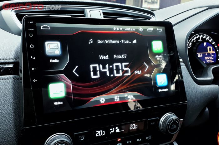 headunit Android lansiran M-Tech berukuran 10 inci pada Honda CR-V Turbo Prestige