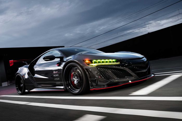 Modifikasi Honda NSX pakai body kit serat karbon besutan Aimgain