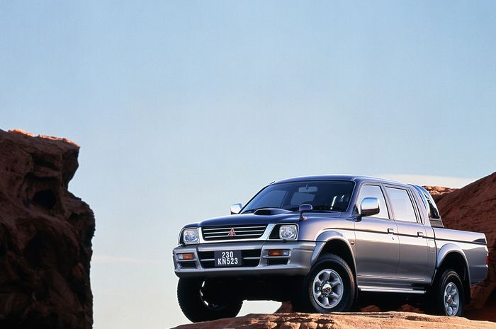 Mitsubishi Triton generasi 3