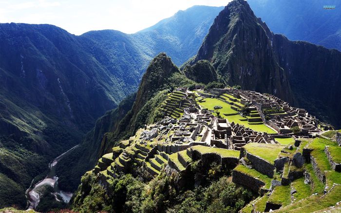 Machu Picchu dinyatakan sebagai Tempat Bersejarah Bersejarah Peru pada tahun 1981 dan Situs Warisan Dunia UNESCO pada tahun 1983