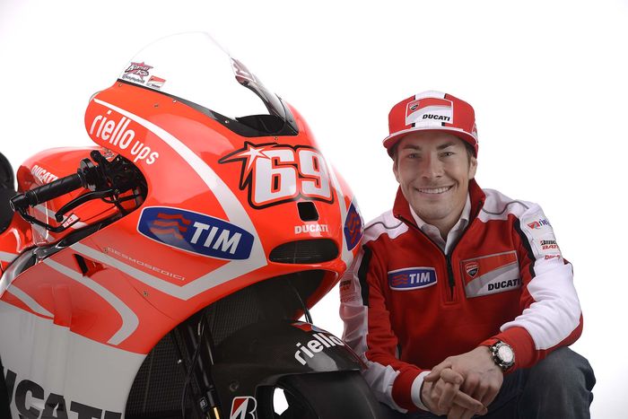 Nicky Hayden bersama Ducati Desmosedici GP13