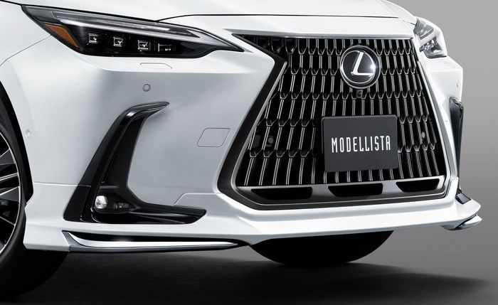 Tampilan depan modifikasi Lexus NX garapan Modellista