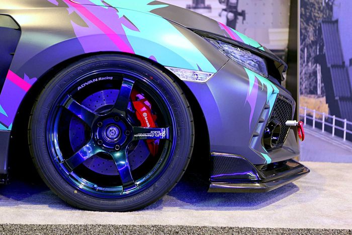 Pelek ganti Advan Racing ring 18 inci