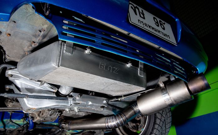 Mesin Toyota MR2 sudah disuntik pakai part upgrade performa