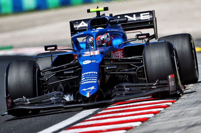 Esteban Ocon mempersembahkan kemenangan pertama untuk tim Alpine di F1 Hongaria 2021