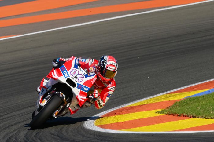 Andrea Dovizioso di sirkuit Valencia tahun 2016 lalu