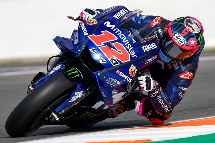 Maverick Vinales meninggalkan warna merah, berganti ke putih