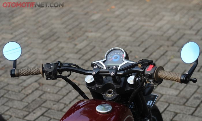 Setang diganti menggunakan milik Yamaha Byson