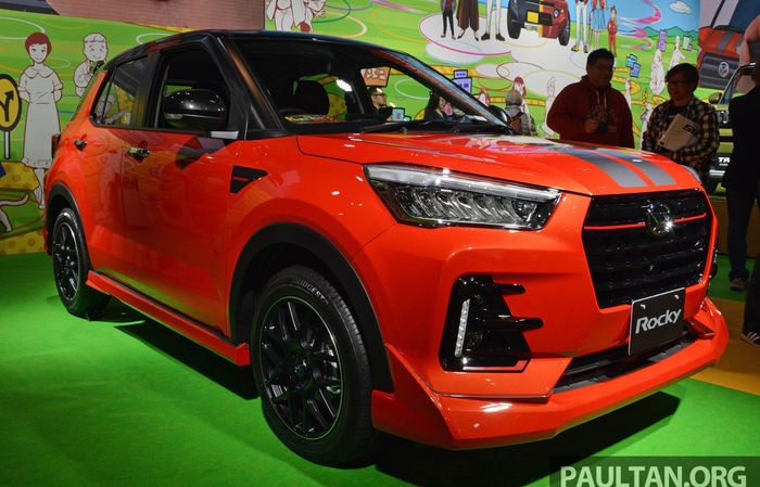 Inspirasi modifikasi Daihatsu Rocky bergaya sporty