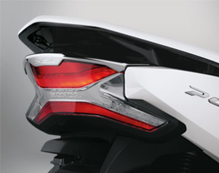 Garnish taillight Honda PCX