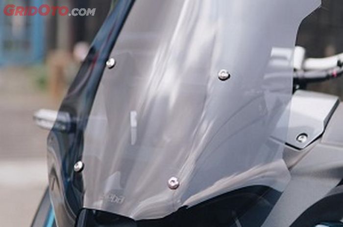 Cara pasang windshield Geba C1 di Honda ADV150