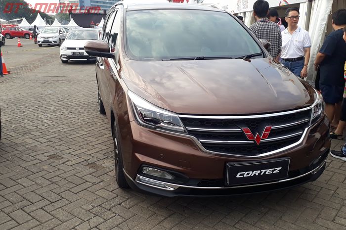 Wuling Cortez 1.8 Lux+ i-AMT 