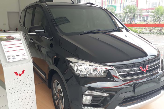 Wuling Confero S 1.5L