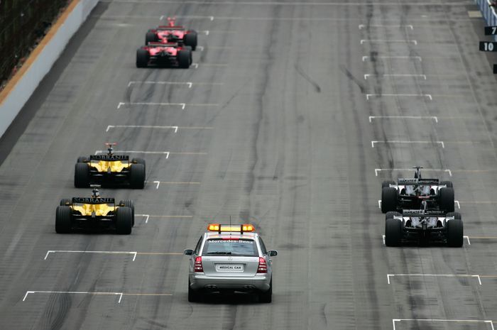 Starting grid F1 Amerika 2005 hanya diisi enam pembalap
