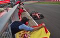 Waduh, Kru Tim Ferrari Dikabarkan Tidak Mau Merayakan Kemenangan Carlos Sainz di F1 Inggris 2022