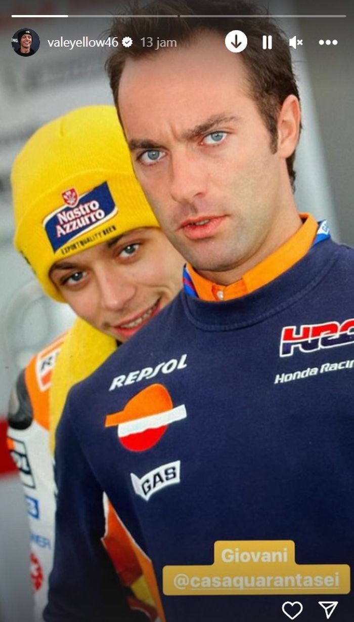 Valentino Rossi tiba-tiba membuat story dirinya berseragam Repsol Honda