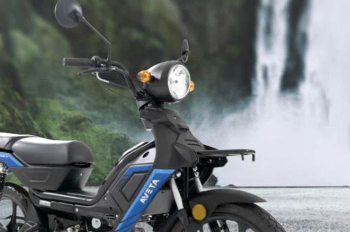 Penampakan Aveta Ranger, motor bebek unik harga Rp 9 jutaan yang punya dek tengah mirip skutik.