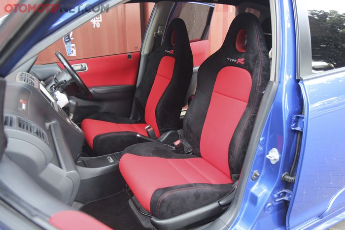 Interior Honda Civic Vi sudah jadi Type R