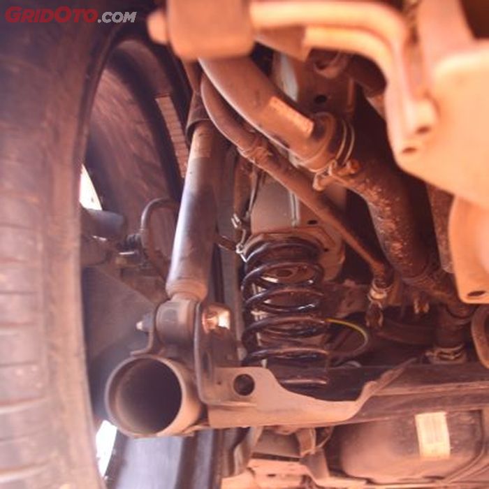 Per ganti produk custom agar mobil tidak terlihat cingkrang