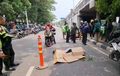 Tragedi Driver Ojol Jatuh Dari Atas Flyover, Diseruduk Mobil Satpol PP Oleng