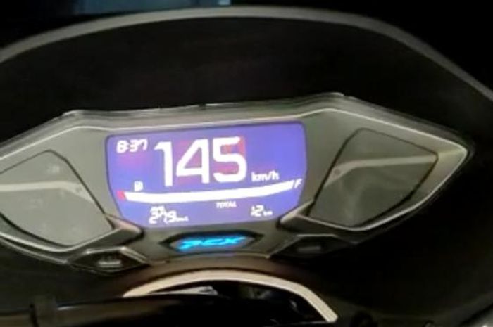 Top Speed Honda statis Honda PCX 160 bisa mencapai 145 km/jam, cukup ganti CVT saja