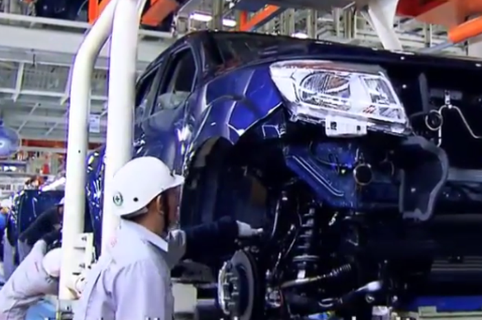 Permintaan mobil di pasar Thailand dan ASEAN yang kian meningkat membuat Nissan harus menambah output produksi pada pabriknya.