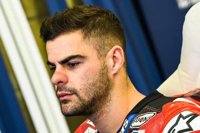 Romano Fenati akibat tindakannya dipecat tim saat ini dan timnya musim depan