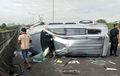Lagi Patroli, Petugas Ketemu Toyota Innova Terbalik di Tol Purbaleunyi