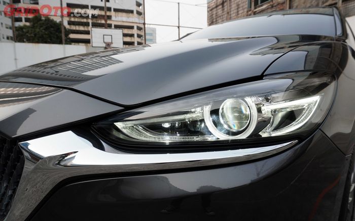Foglamp Mazda6 Elite Sedan kini terintegrasi di headlamp