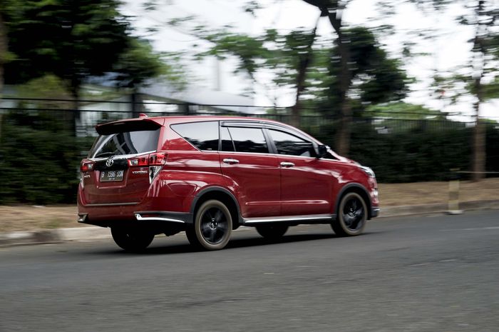 Produk Toyota di Indonesia dibekali berbagai jenis fitur keselamatan berkendara