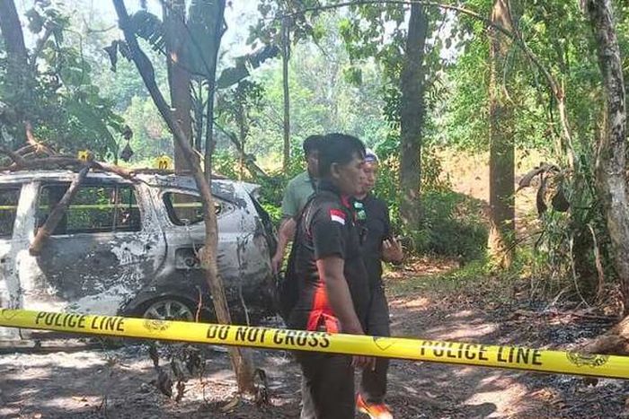 Bos rental tewas dan tiga lainnya luka-luka saat akan ambil Mobilio rental di pati