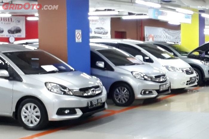 Mobil bekas irit bensin