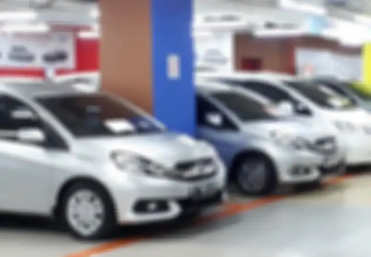 Tiga Mobil Bekas Untuk Keluarga, Harga Murah Dan Irit Bensin
