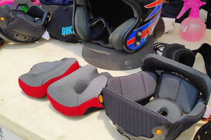 Harga busa helm motor 