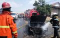 Diduga Korsletting Saat Nyalakan AC,  Sedan Timor Tiba-tiba  Terbakar