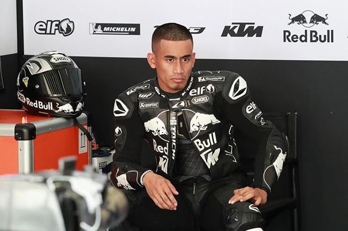 Hafizh Syahrin sekarang memakai helm Shoei