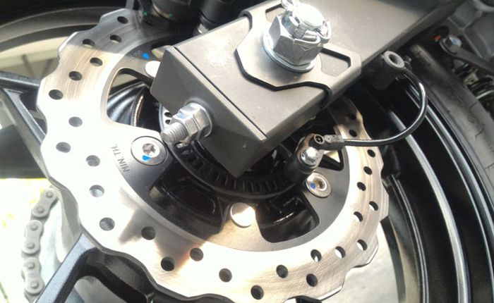 Rem cakram belakang New Kawasaki Ninja 250