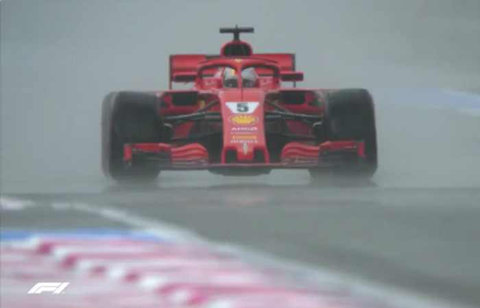 Sebastian Vettel menjalani latihan bebas ketiga di sirkuit Paul Ricard dalam kondisi trek basah