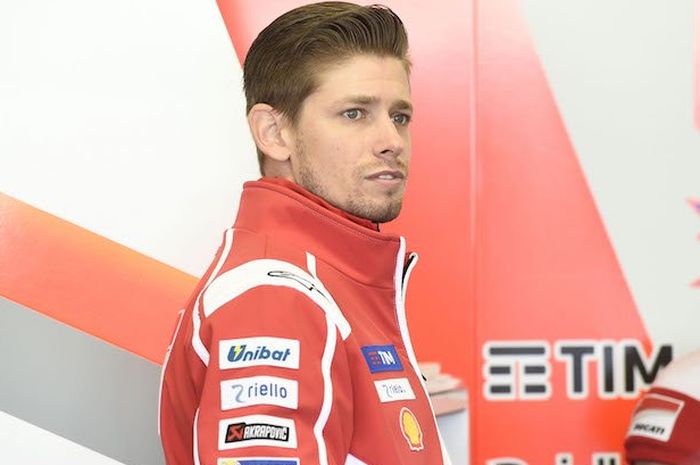 Casey Stoner tampaknya tidak mau memperpanjang statusnya sebagai test rider tim Ducati.