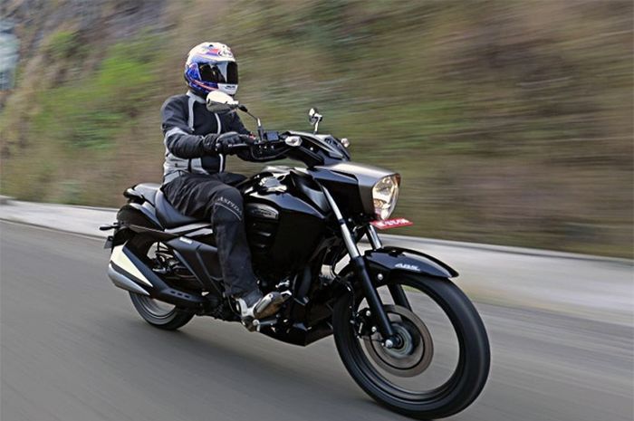 Suzuki Intruder 150